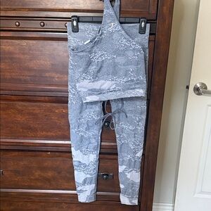 Gymshark Camouflage Sports Bra and Leggings Set Medium